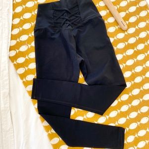 🆕 2 x 25$ Brand new without tags black leggings